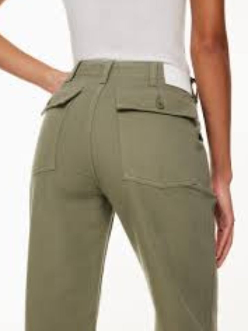 Aritzia Denim Forum The 90s Utility High Rise Loose Jeans Khaki Green
Size 24